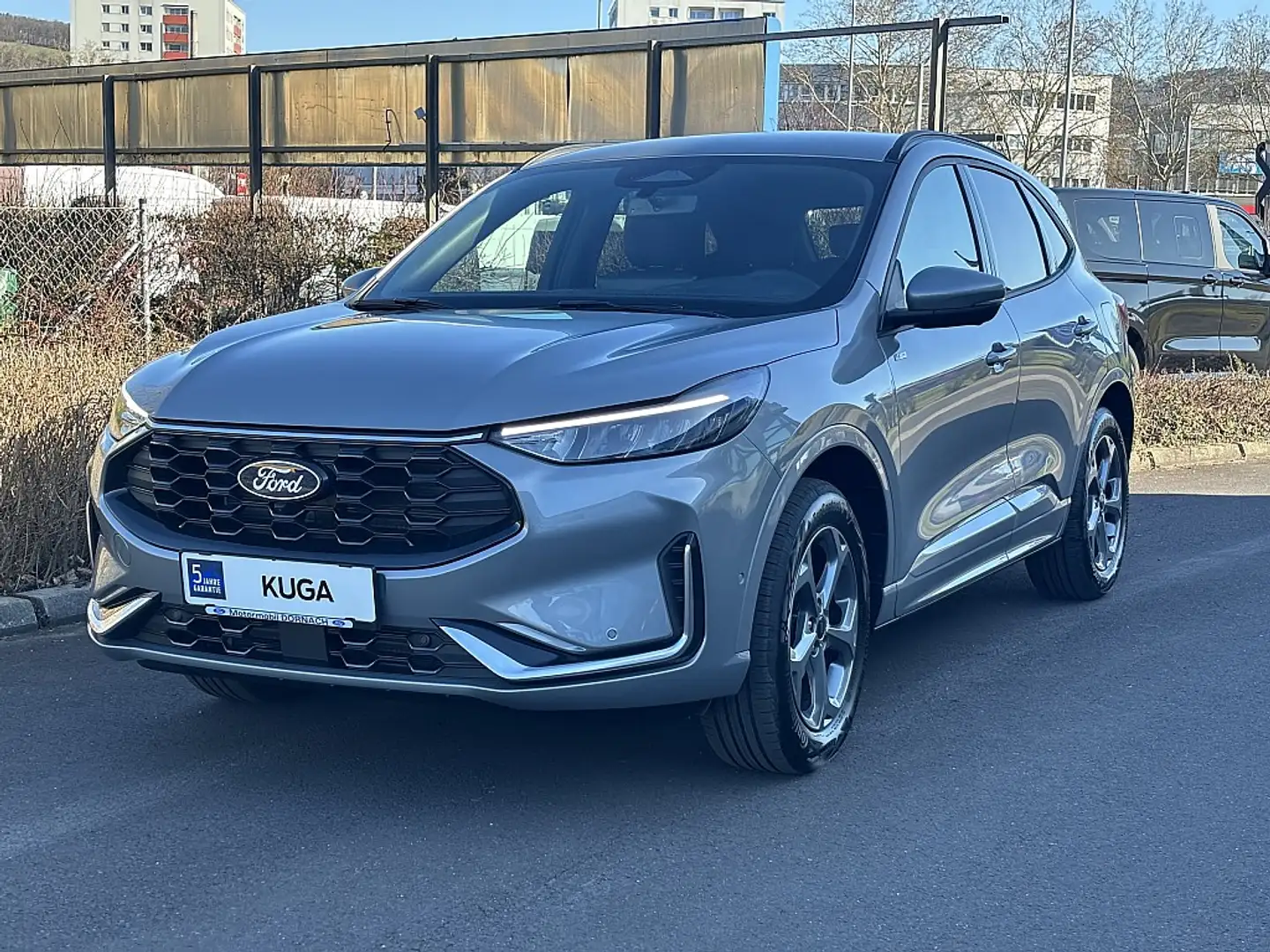 Ford Kuga 2,5 Duratec FHEV AWD ST-Line X Aut. Zilver - 1