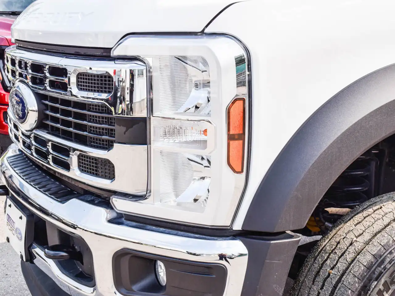 Ford F-600 Super Duty снимка Ford F-600 Super Duty