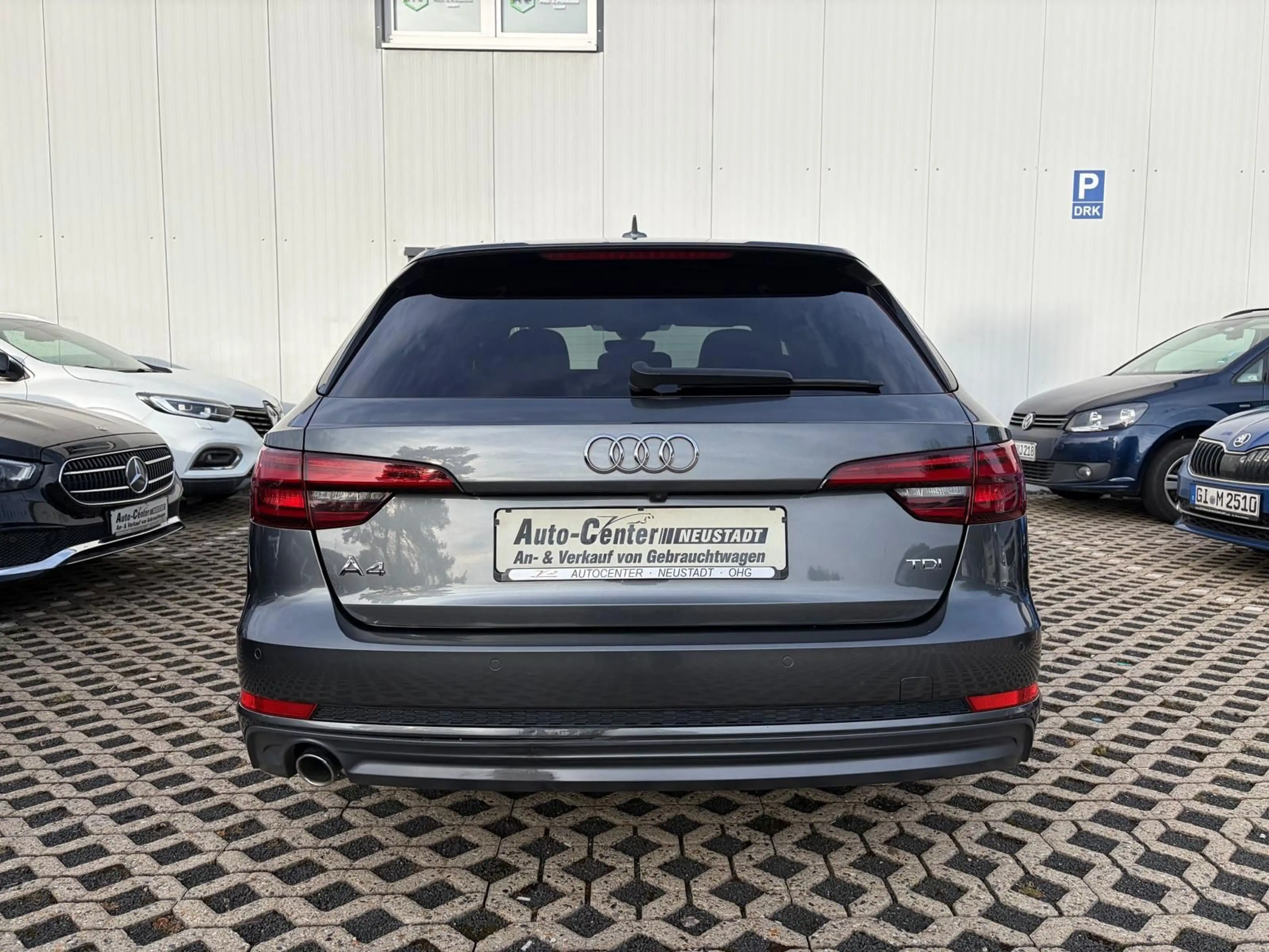 Audi A4 Avant sport KAMERA/NAVI/PDC/LED/DAB+ — photo 4