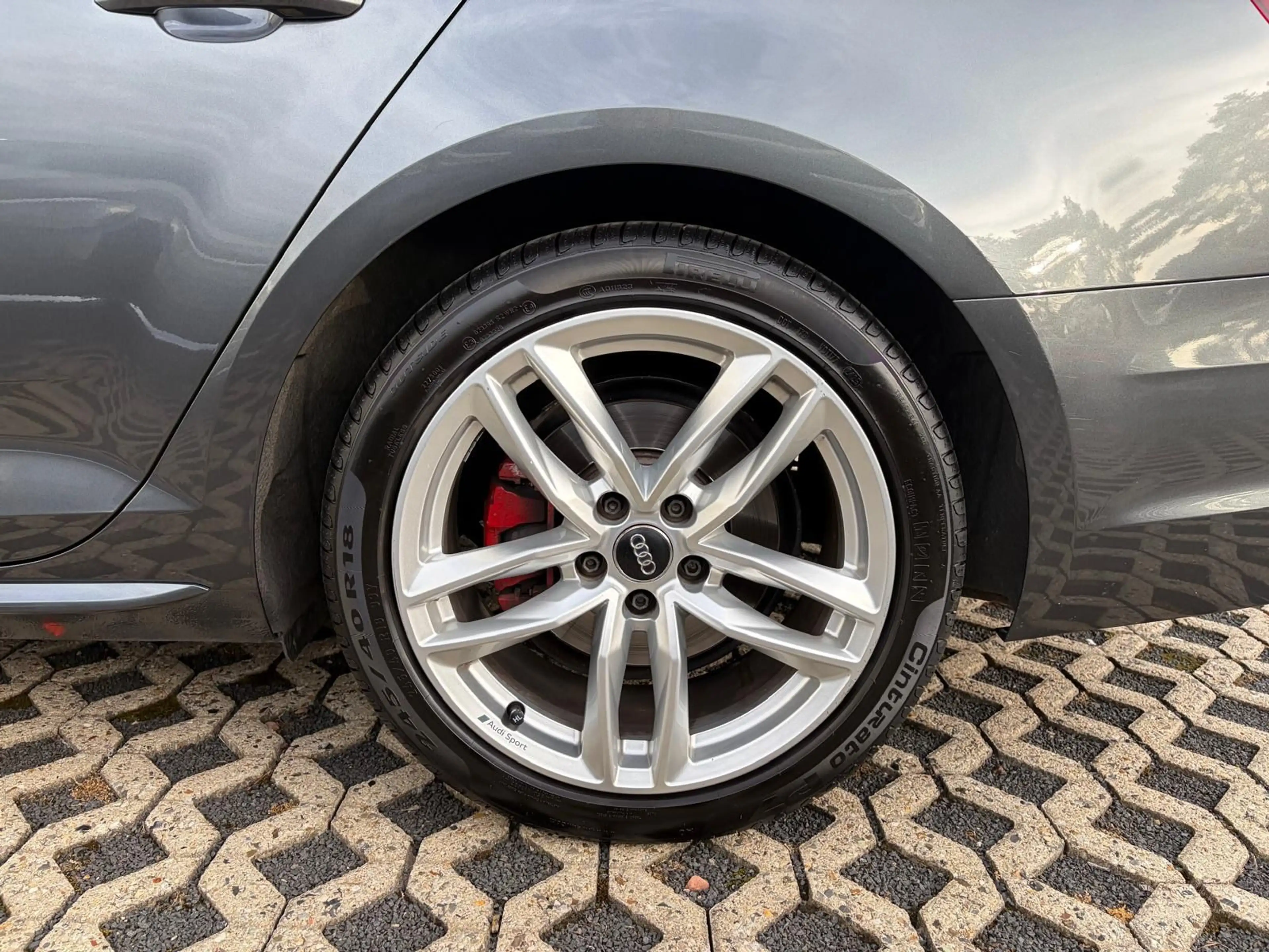Audi A4 Avant sport KAMERA/NAVI/PDC/LED/DAB+ — photo 11