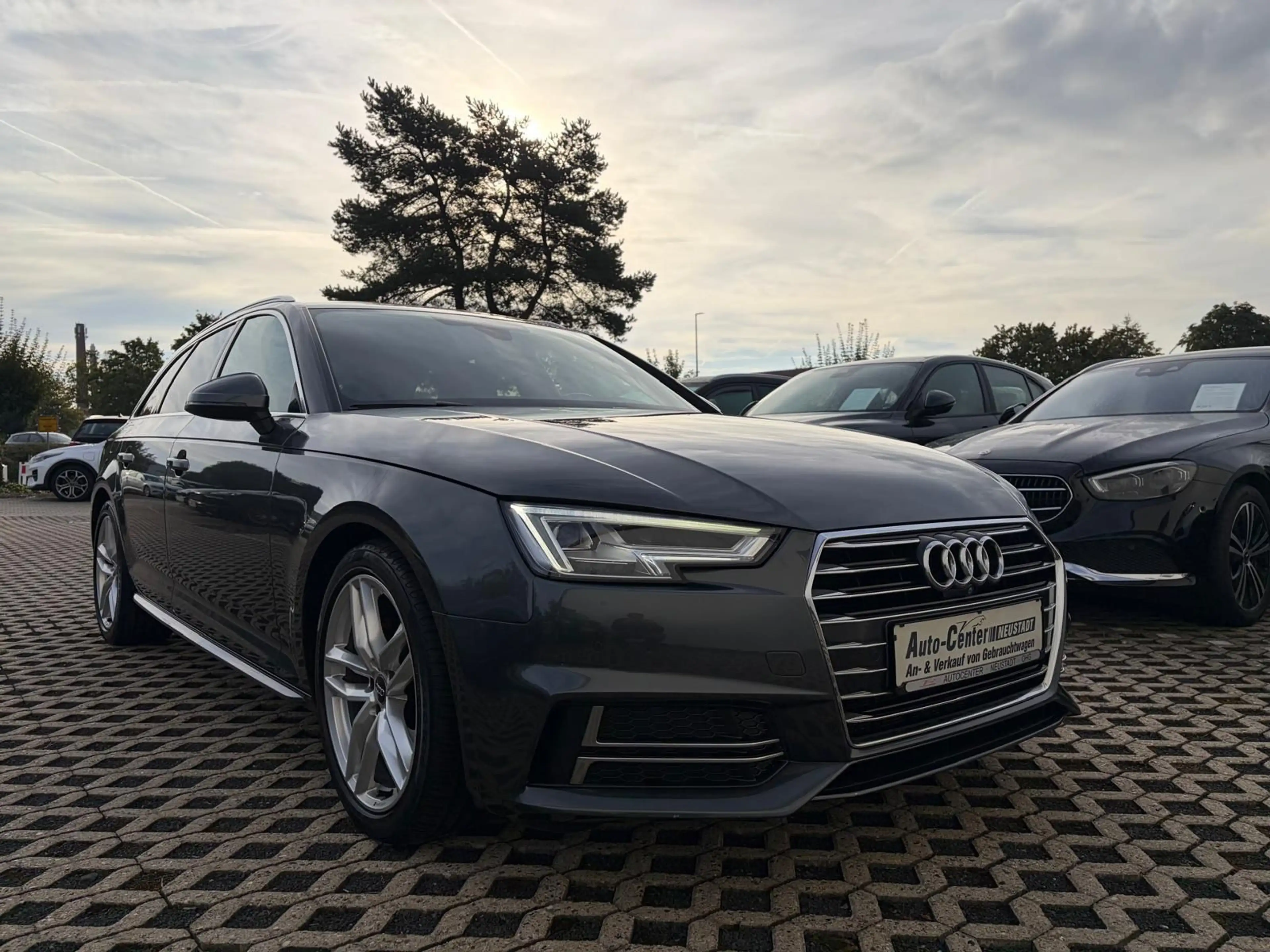 Audi A4 Avant sport KAMERA/NAVI/PDC/LED/DAB+ — photo 8
