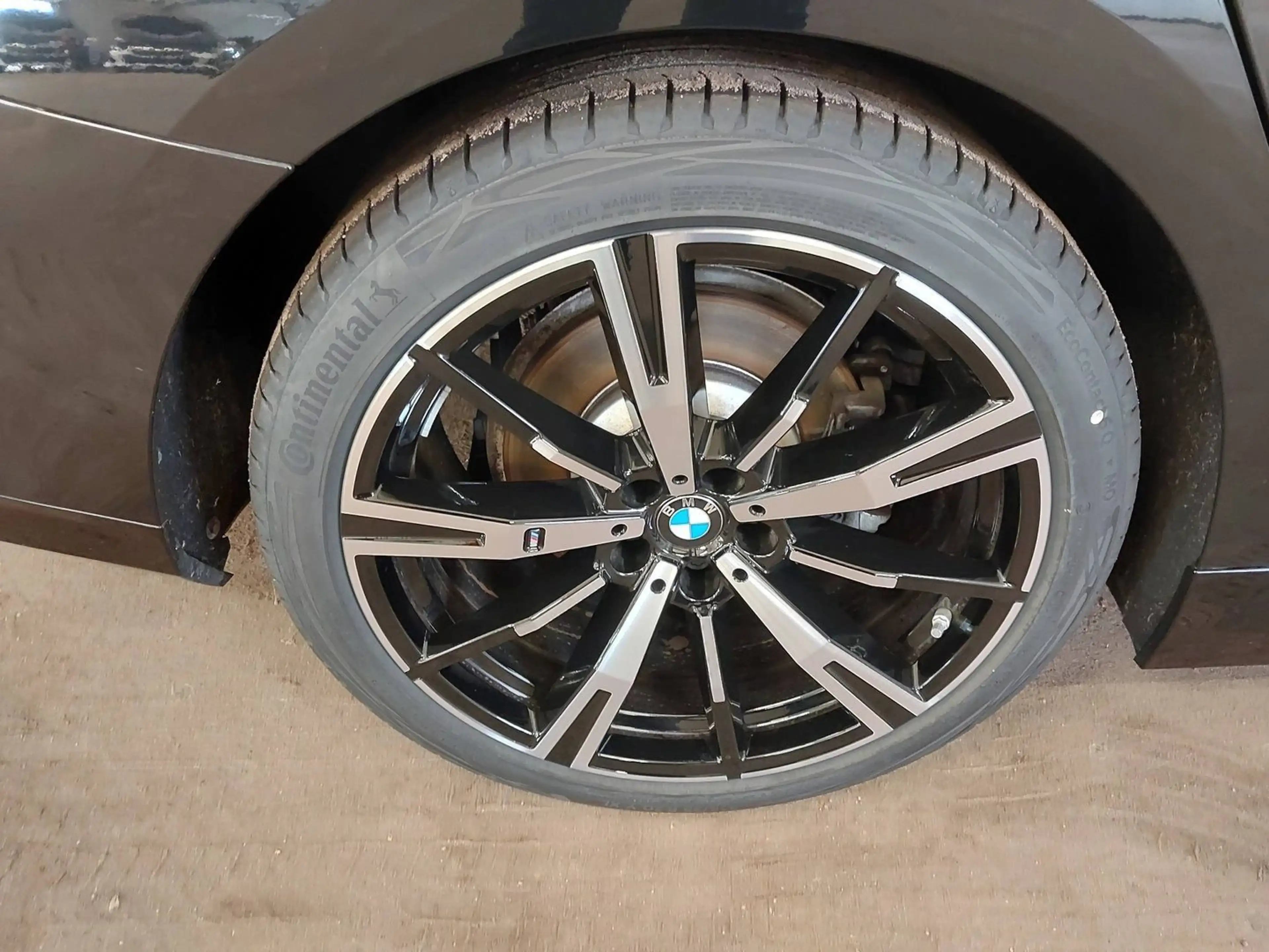 BMW 520 d Touring M Sport || Head-Up AHK Pano-Glasdach — photo 13