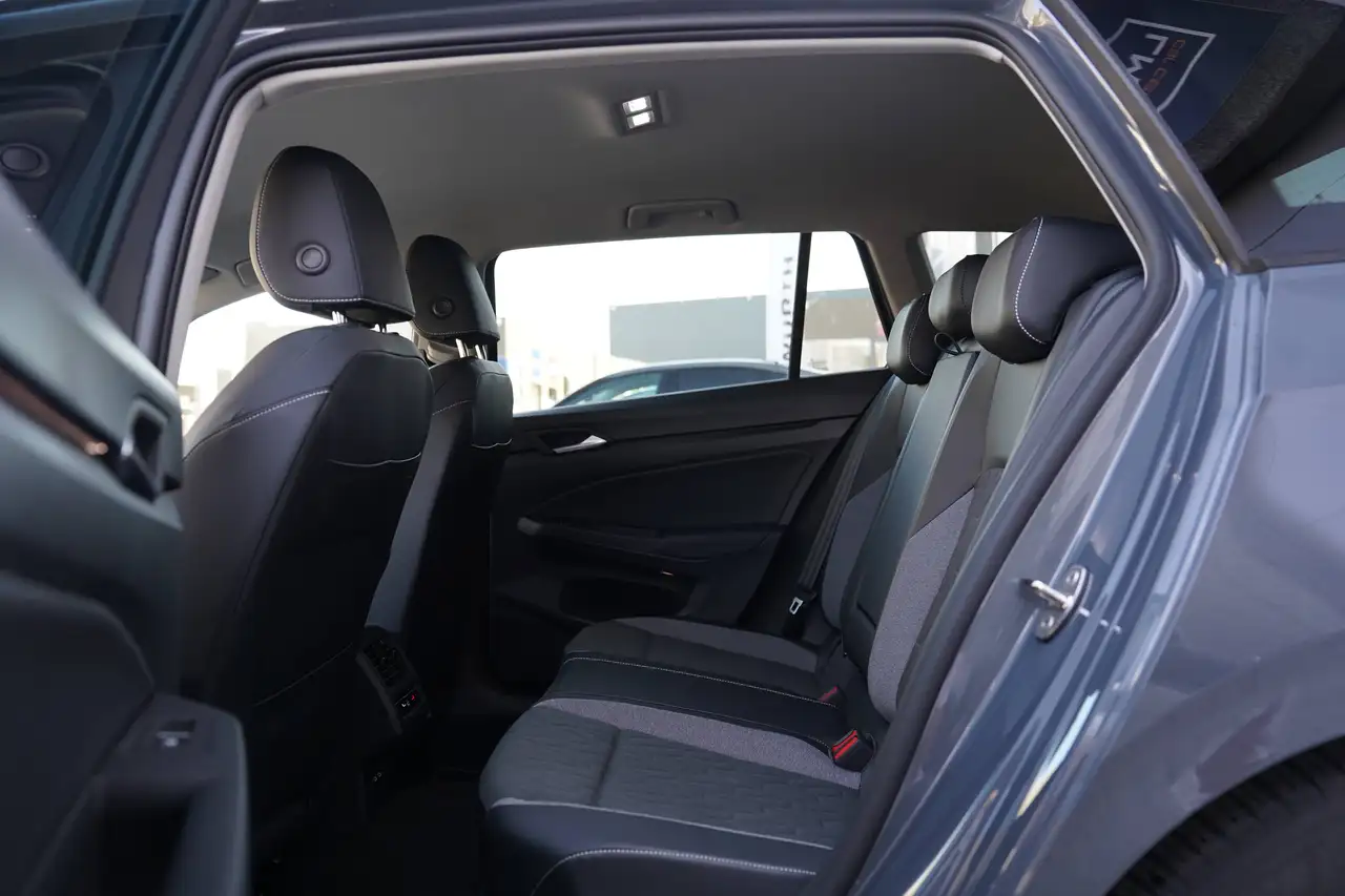 Volkswagen Golf 1.5 eTSI 150 pk DSG GOAL MODEL 2026 *TREKHAAK / 360° / LED PLUS, миниатюра 11