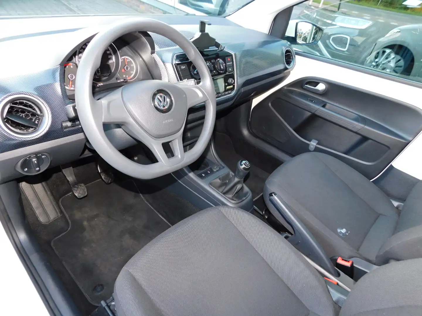 Volkswagen up! 1.0 MPI 60PK MOVE UP! All-in Prijs! 1 jaar garanti Blanc - 2