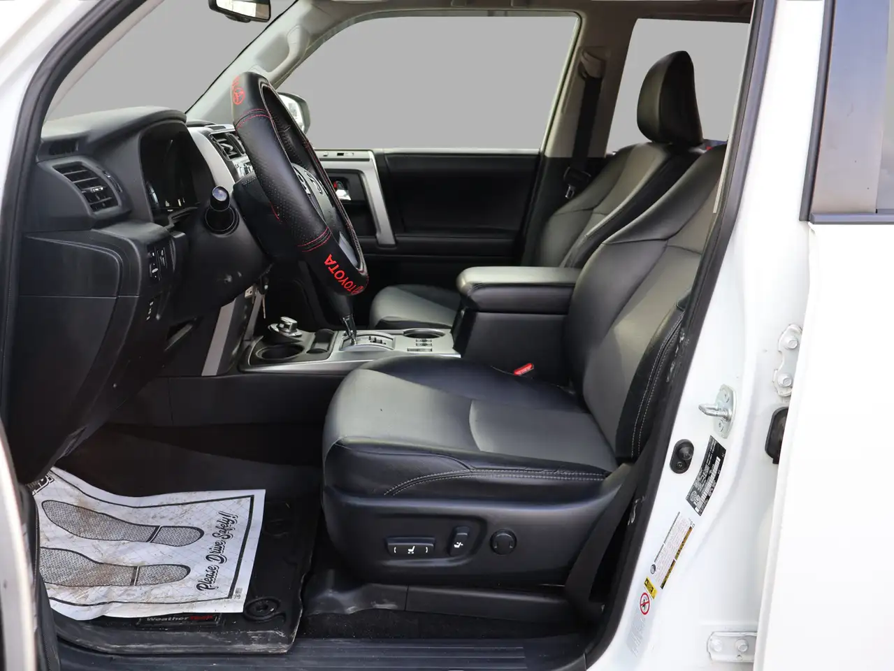 Toyota 4-Runner снимка Toyota 4-Runner
