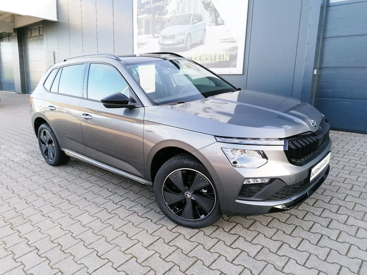 Skoda Kamiq Monte Carlo 150PS/MATRIX/PANO/AHKV/SPORT - 1