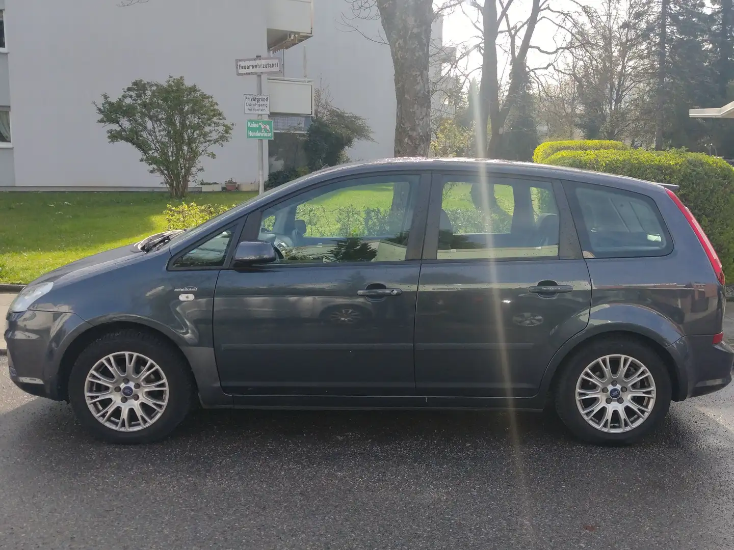 Ford Focus C-Max Focus C-MAX 1.8 Fun X Grau - 1