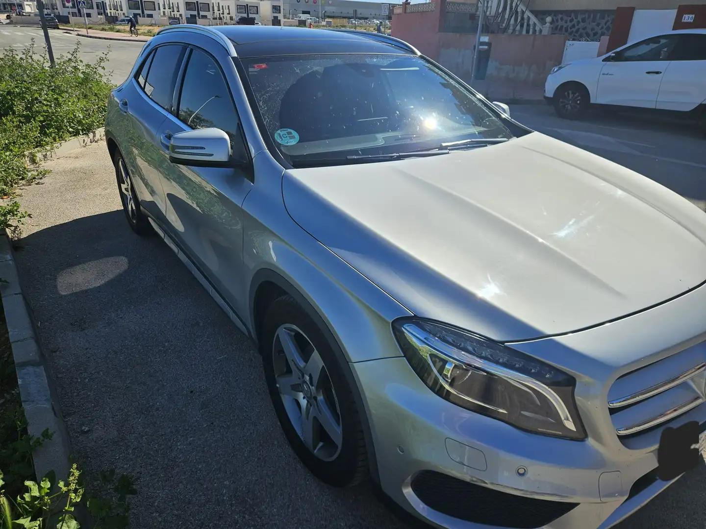 Mercedes-Benz AMG ONE 200d Plateado - 2