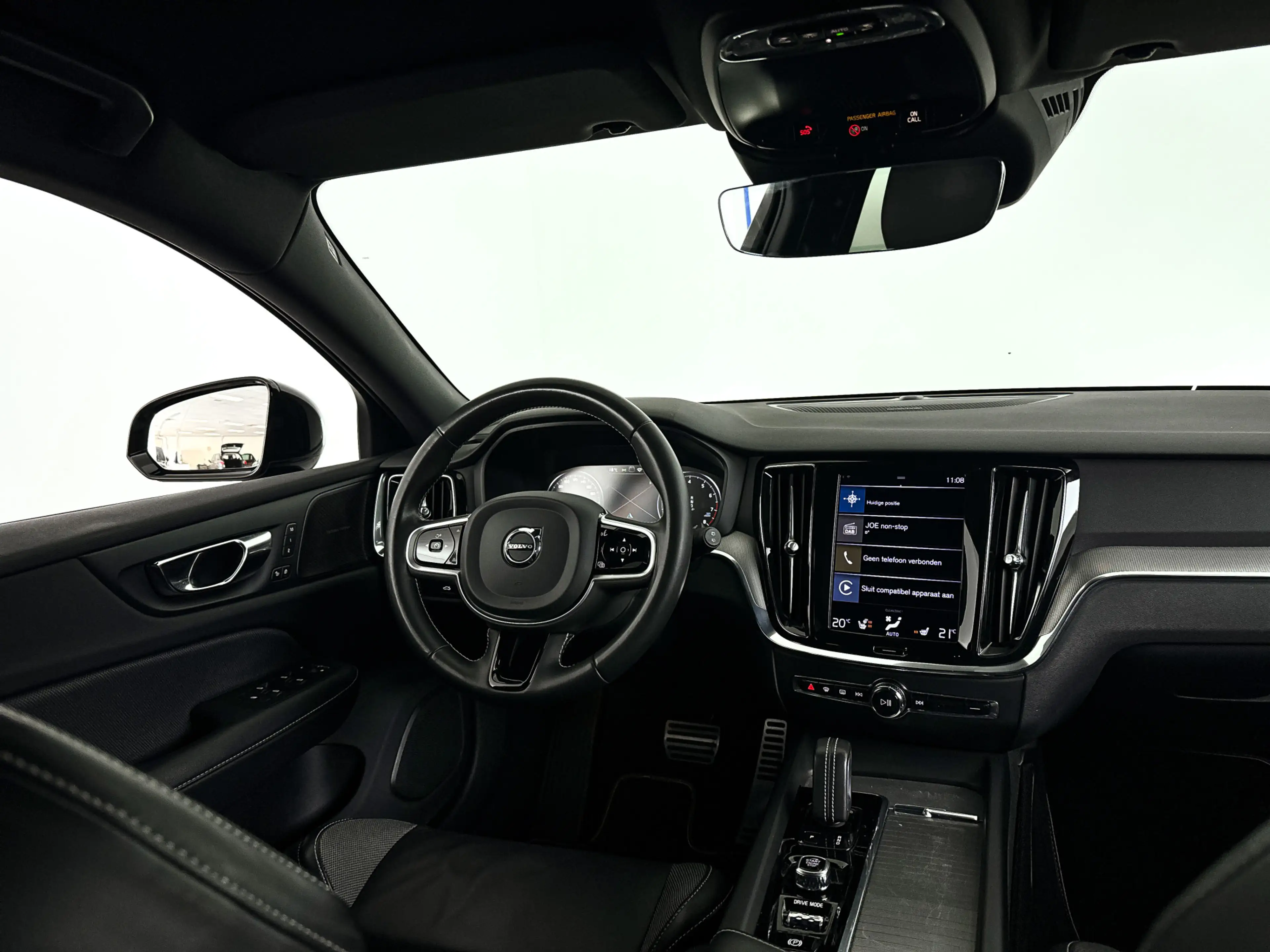 Volvo V60 B3 R-Design | Parkeercamera | Stoel- en stuurverwa — photo 9