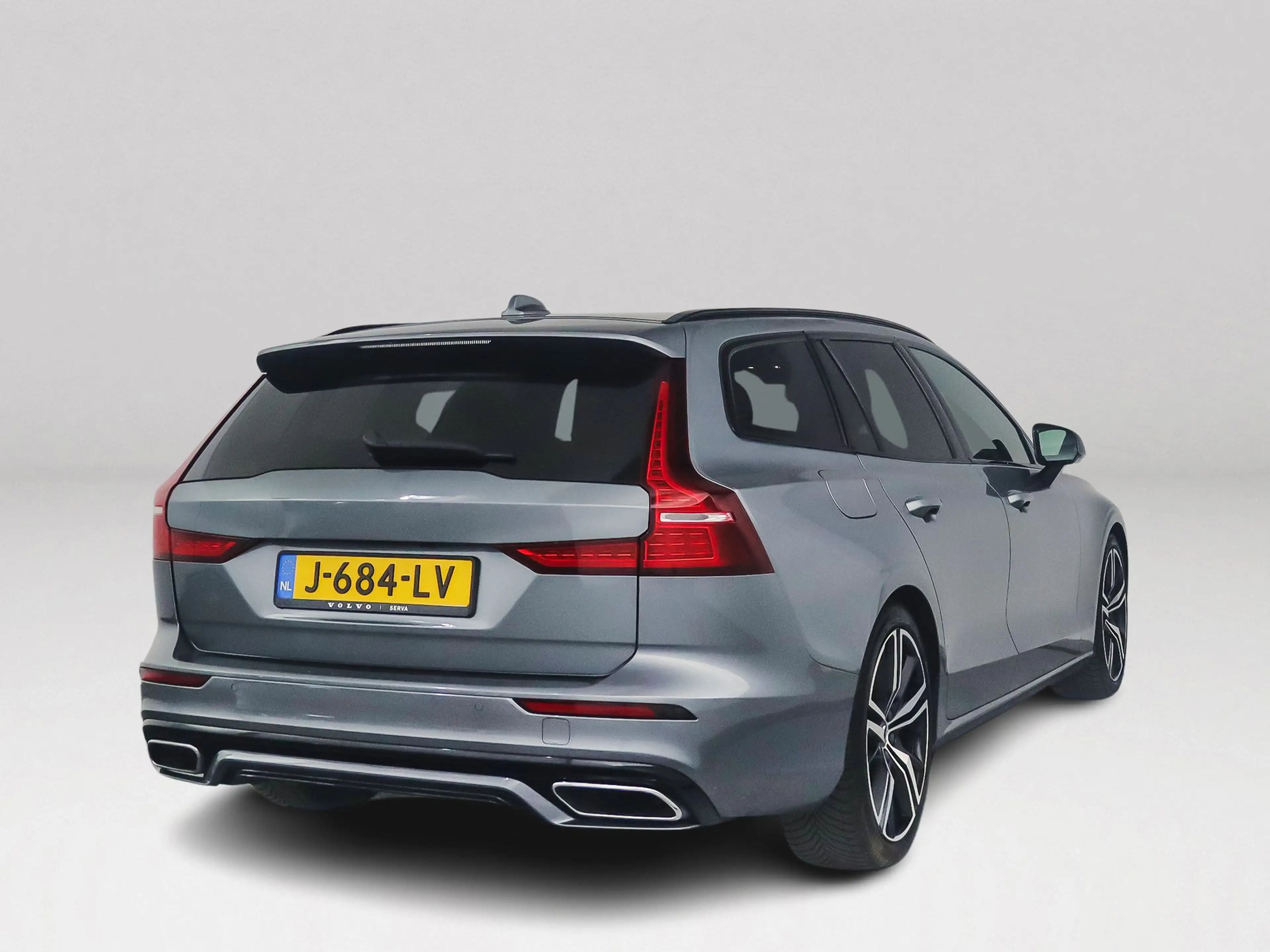 Volvo V60 B3 R-Design | Parkeercamera | Stoel- en stuurverwa — photo 2