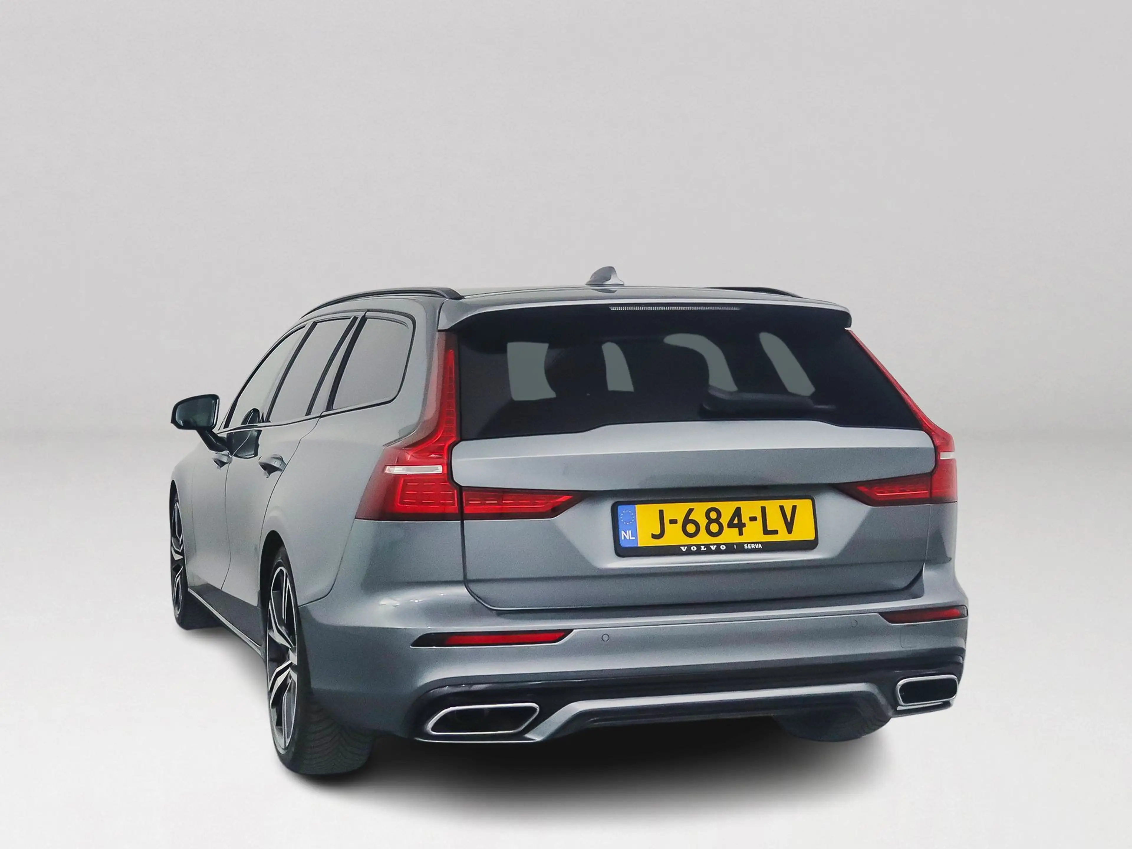 Volvo V60 B3 R-Design | Parkeercamera | Stoel- en stuurverwa — photo 12