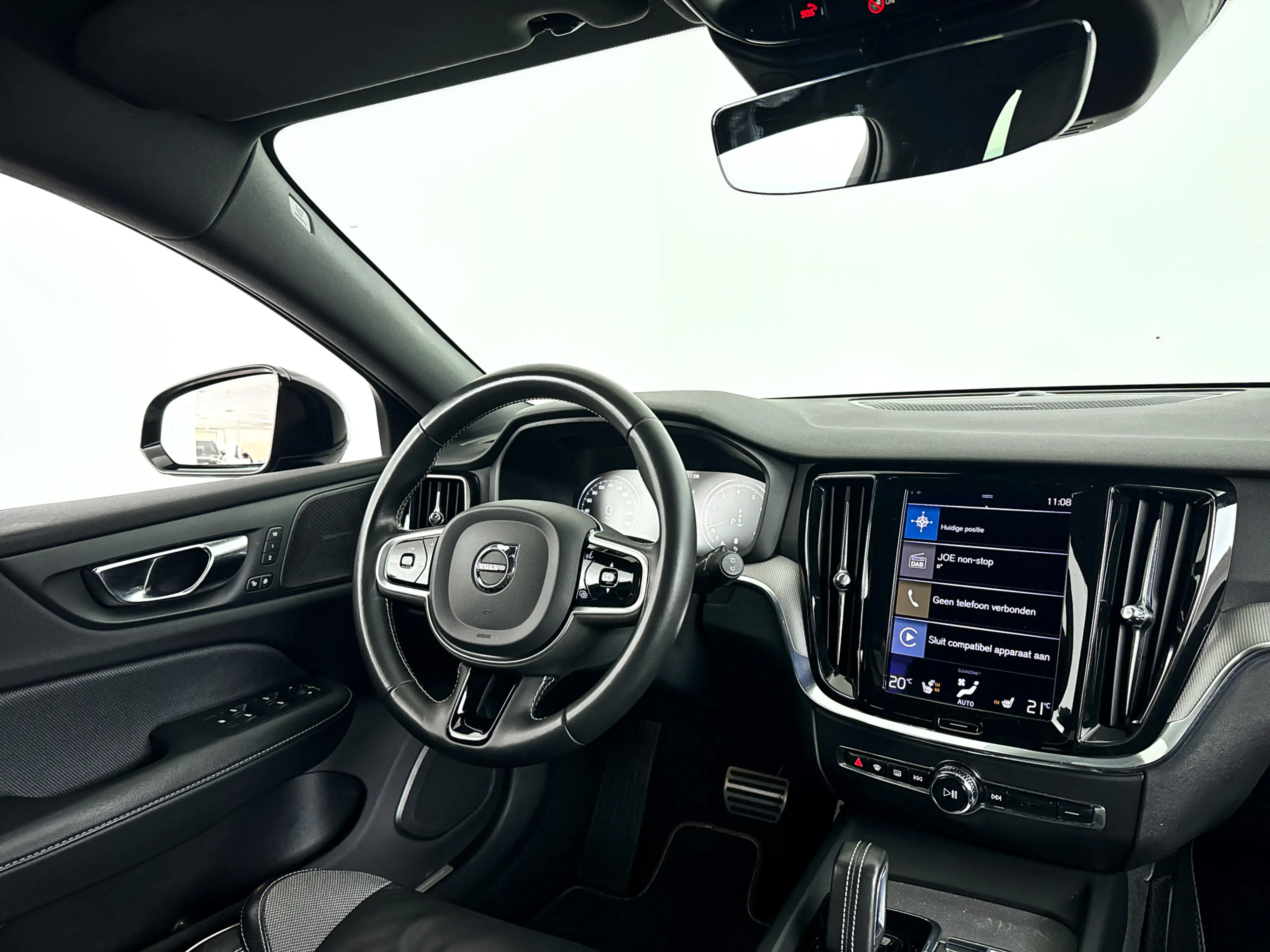 Volvo V60 B3 R-Design | Parkeercamera | Stoel- en stuurverwa — photo 3