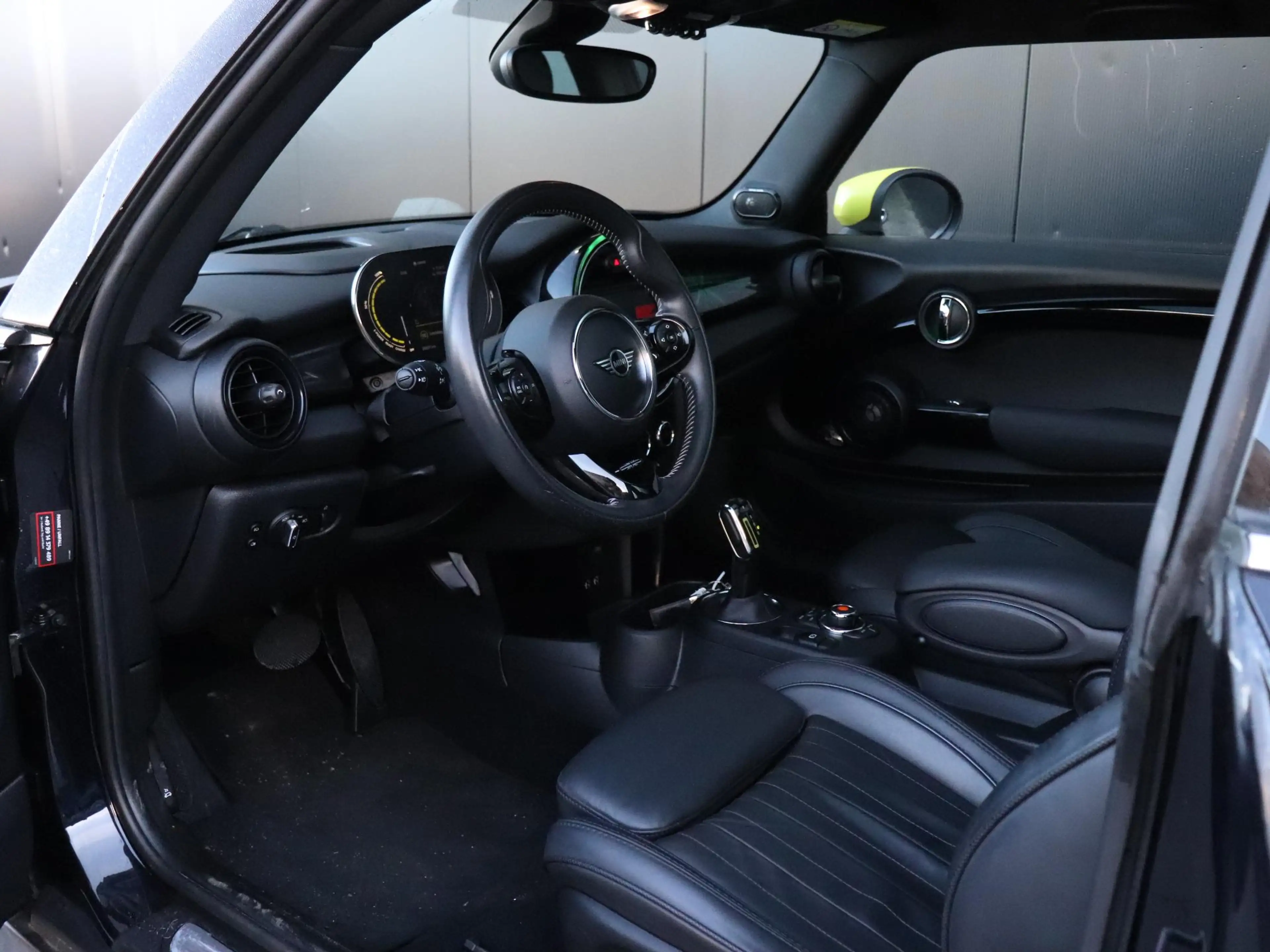 MINI Cooper S Electric 33 kWh | LEDER | PANO-DAK | CAMERA | H&K — photo 10