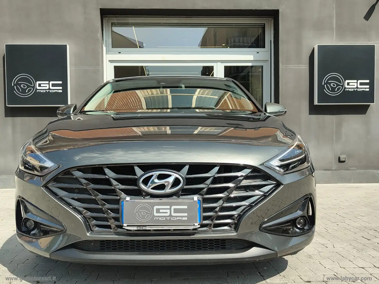 Hyundai i30 1.6 CRDi 136 CV 5p. 48V PRIME Grau - 2