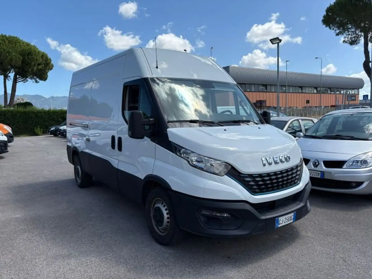 Iveco Daily LH2 3.0 METANO 136CV Bianco - 2