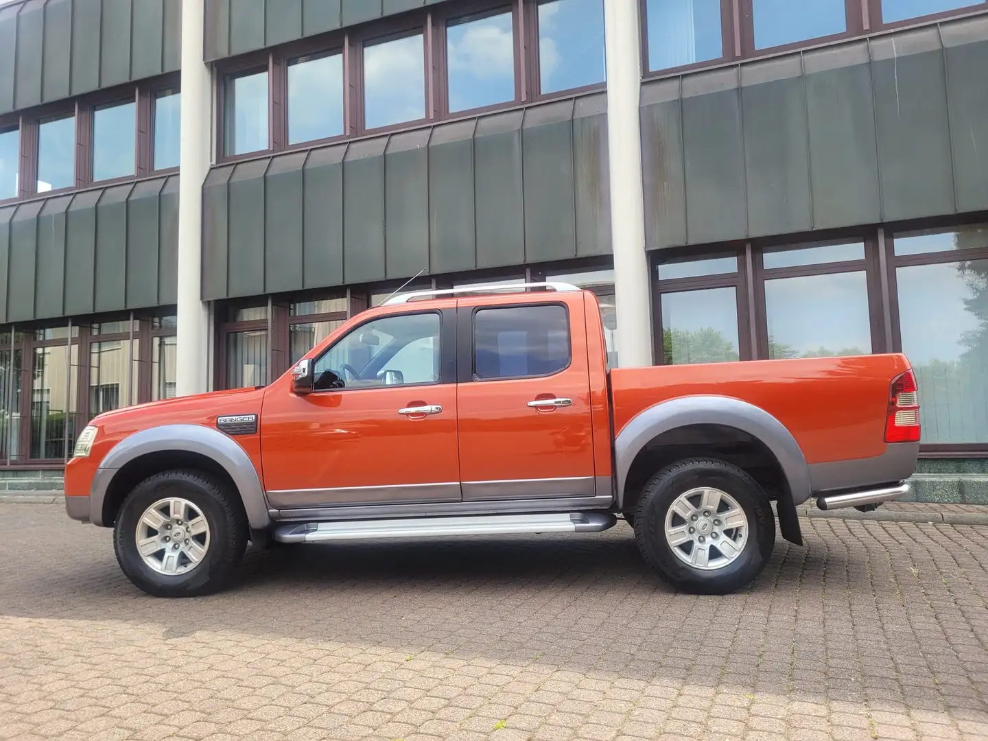 Ford Ranger 3.0 Wildtrak Standheizung-Klima-PDC-LKW-Zulassung Orange - 1