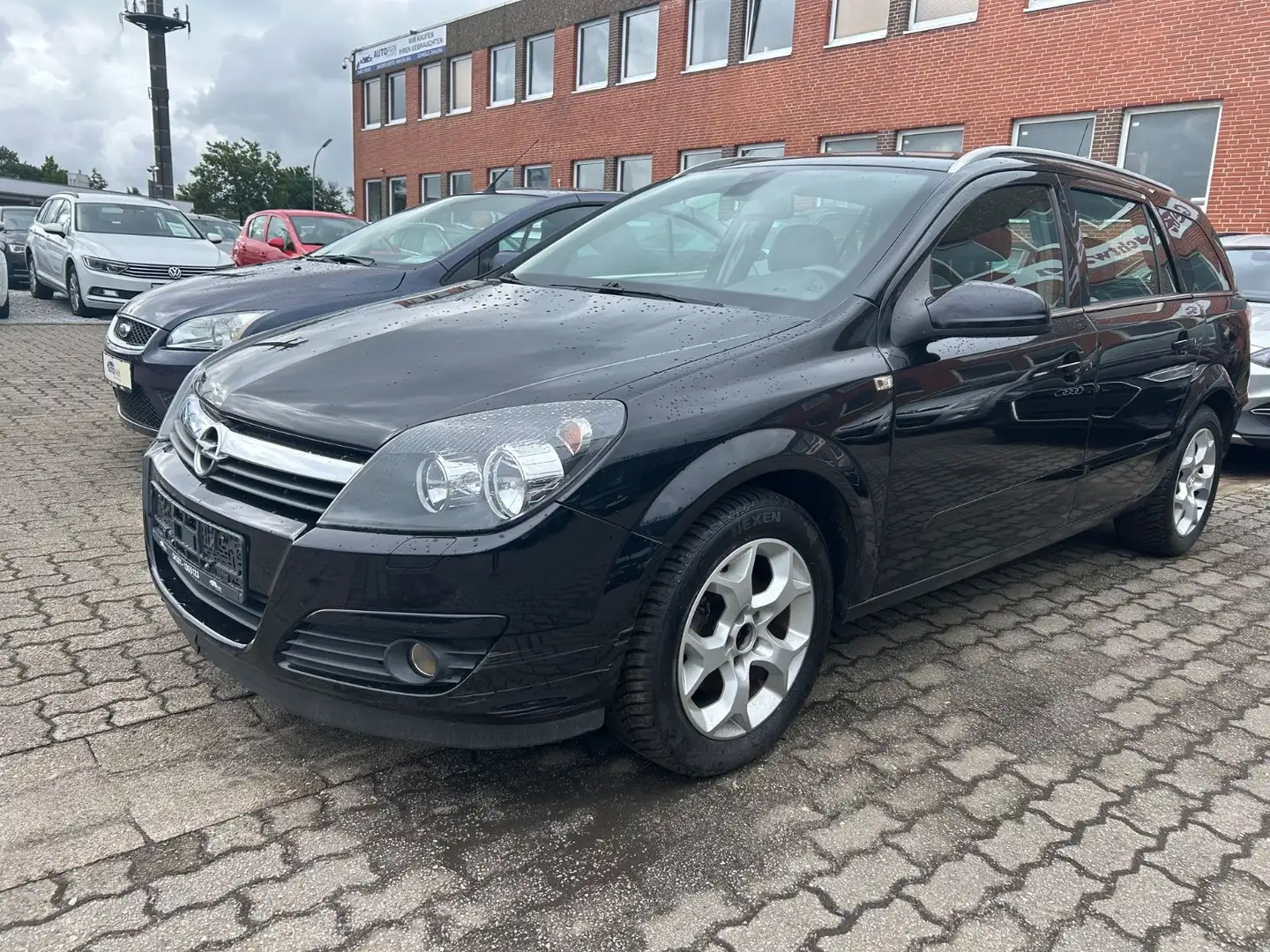 Opel Astra H Caravan Basis Zwart - 1