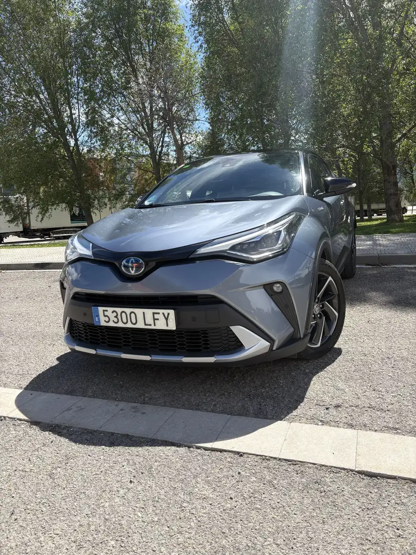 Toyota C-HR Gris - 1