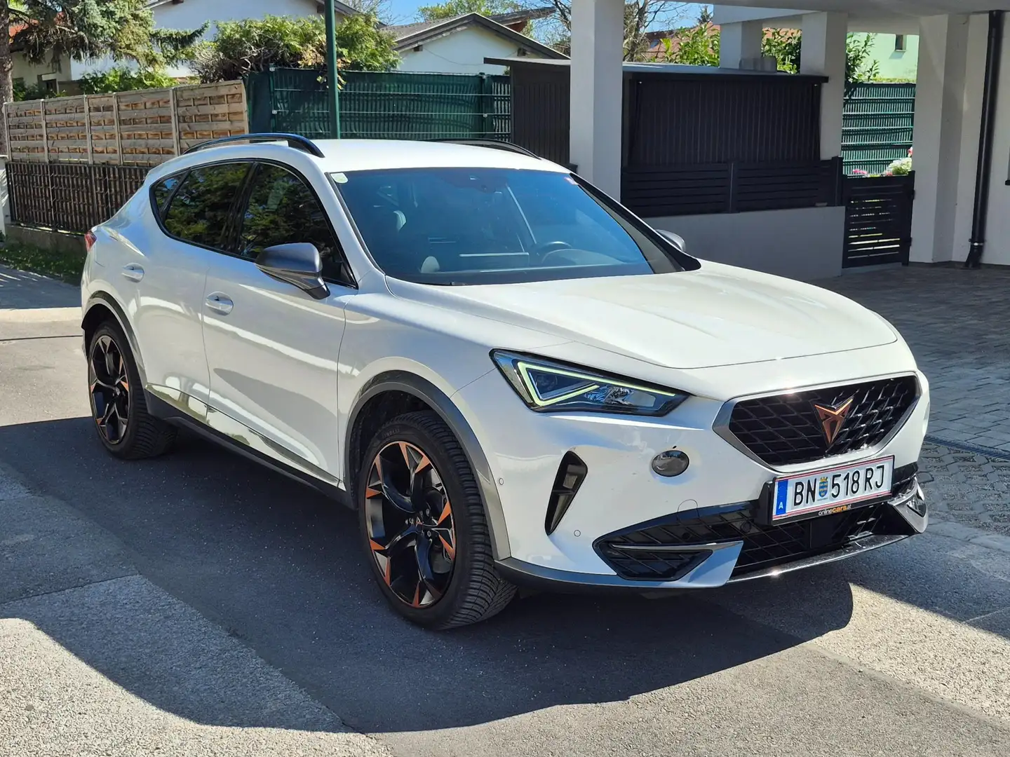 CUPRA Formentor Formentor 1,4 e-Hybrid 245PS Cupra DSG Cupra Weiß - 1