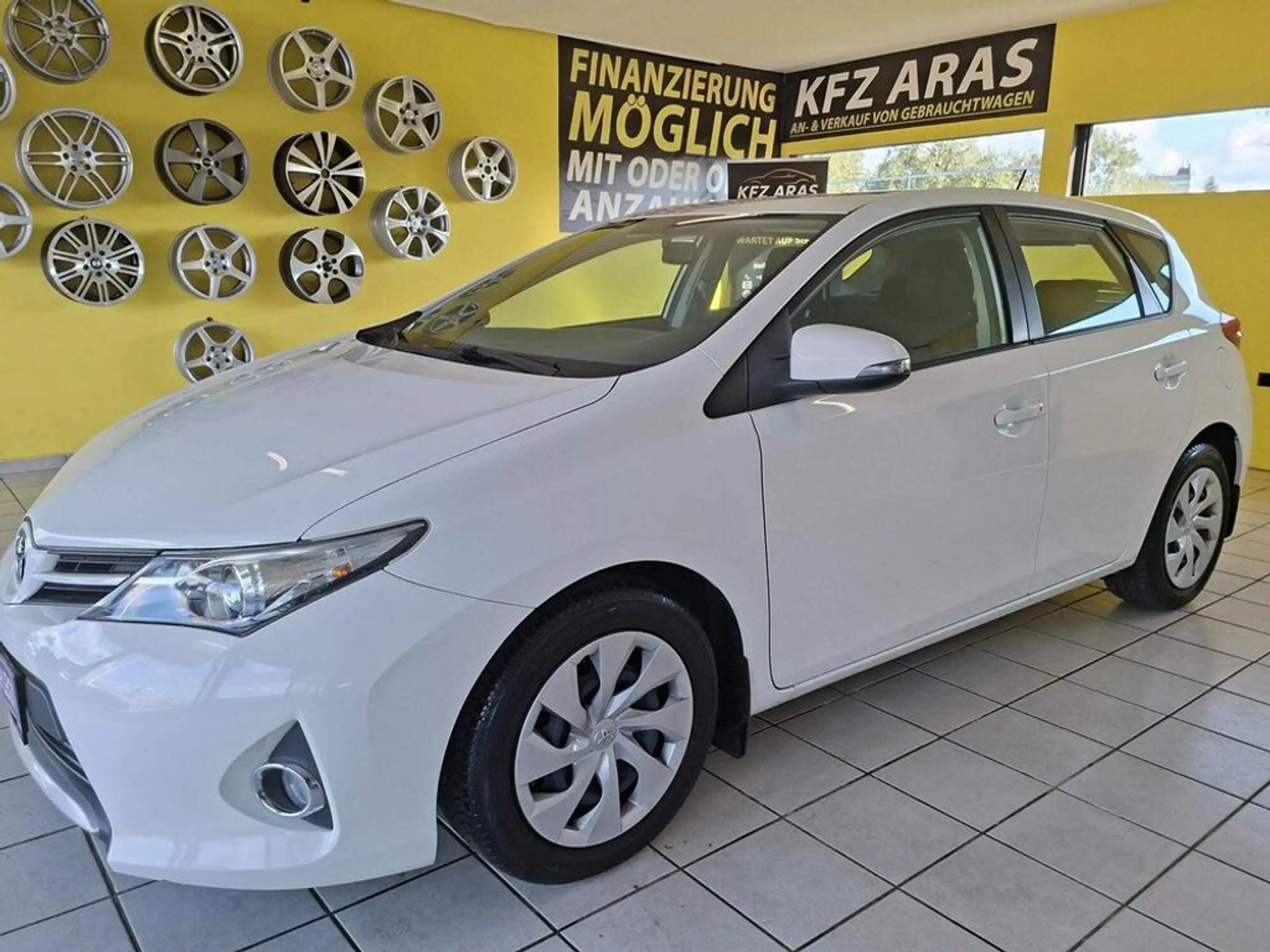 Toyota Auris Active GUTER ZUSTAND,  TEMPOMAT, KLIMA — photo 7