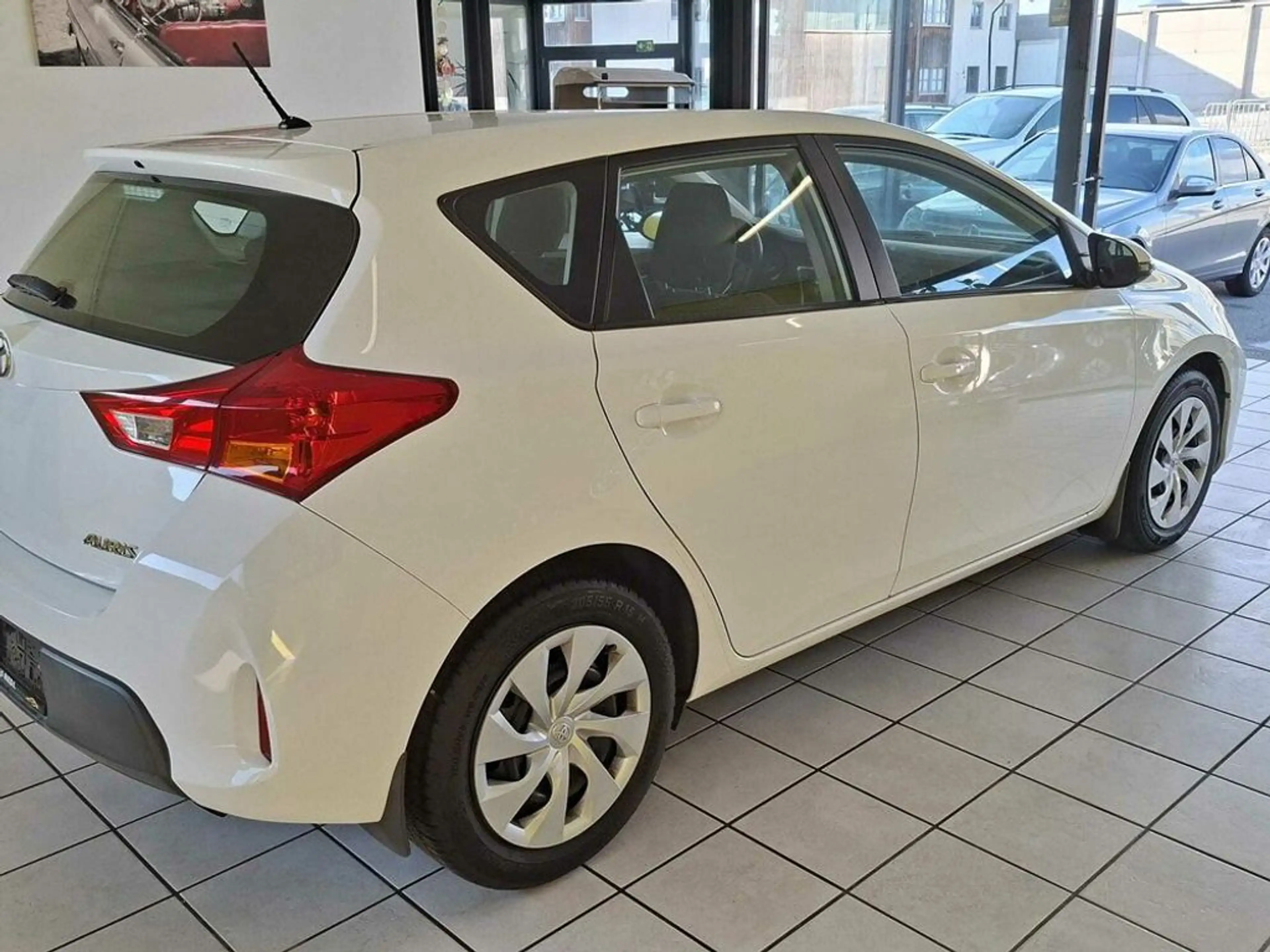 Toyota Auris Active GUTER ZUSTAND,  TEMPOMAT, KLIMA — photo 10