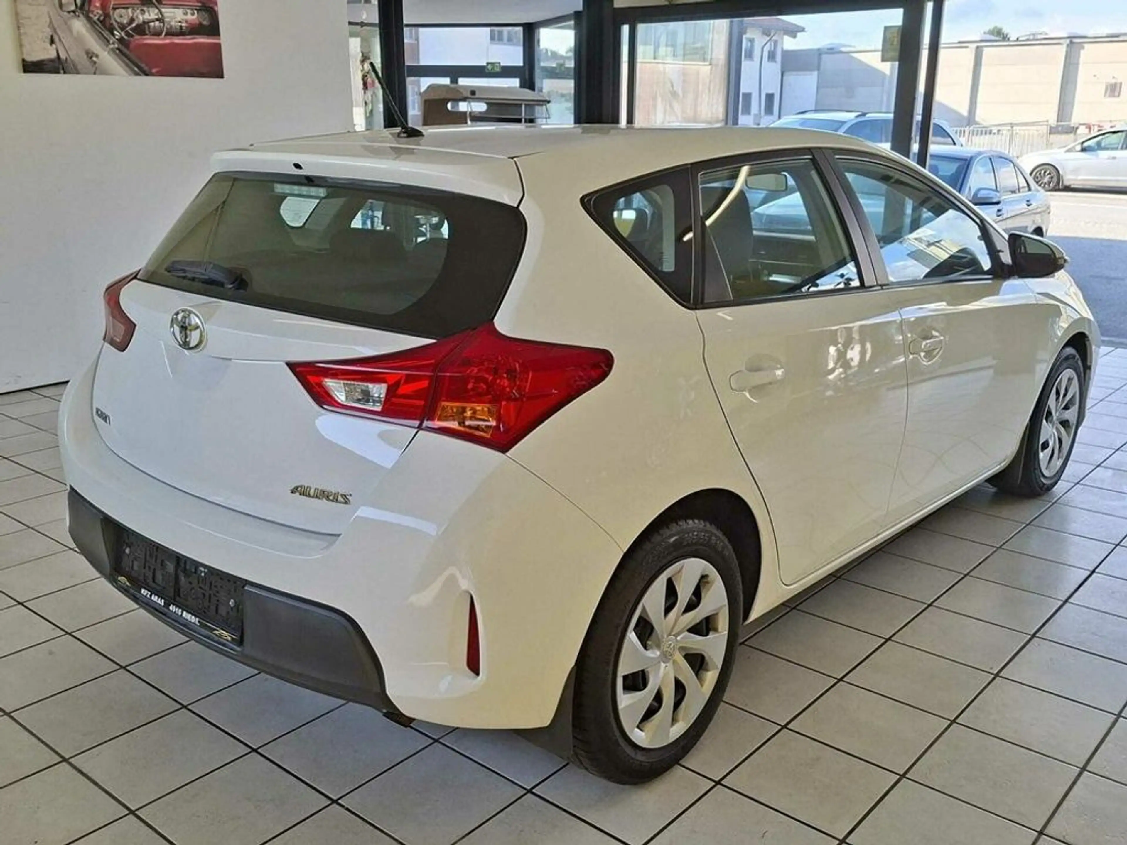 Toyota Auris Active GUTER ZUSTAND,  TEMPOMAT, KLIMA — photo 5
