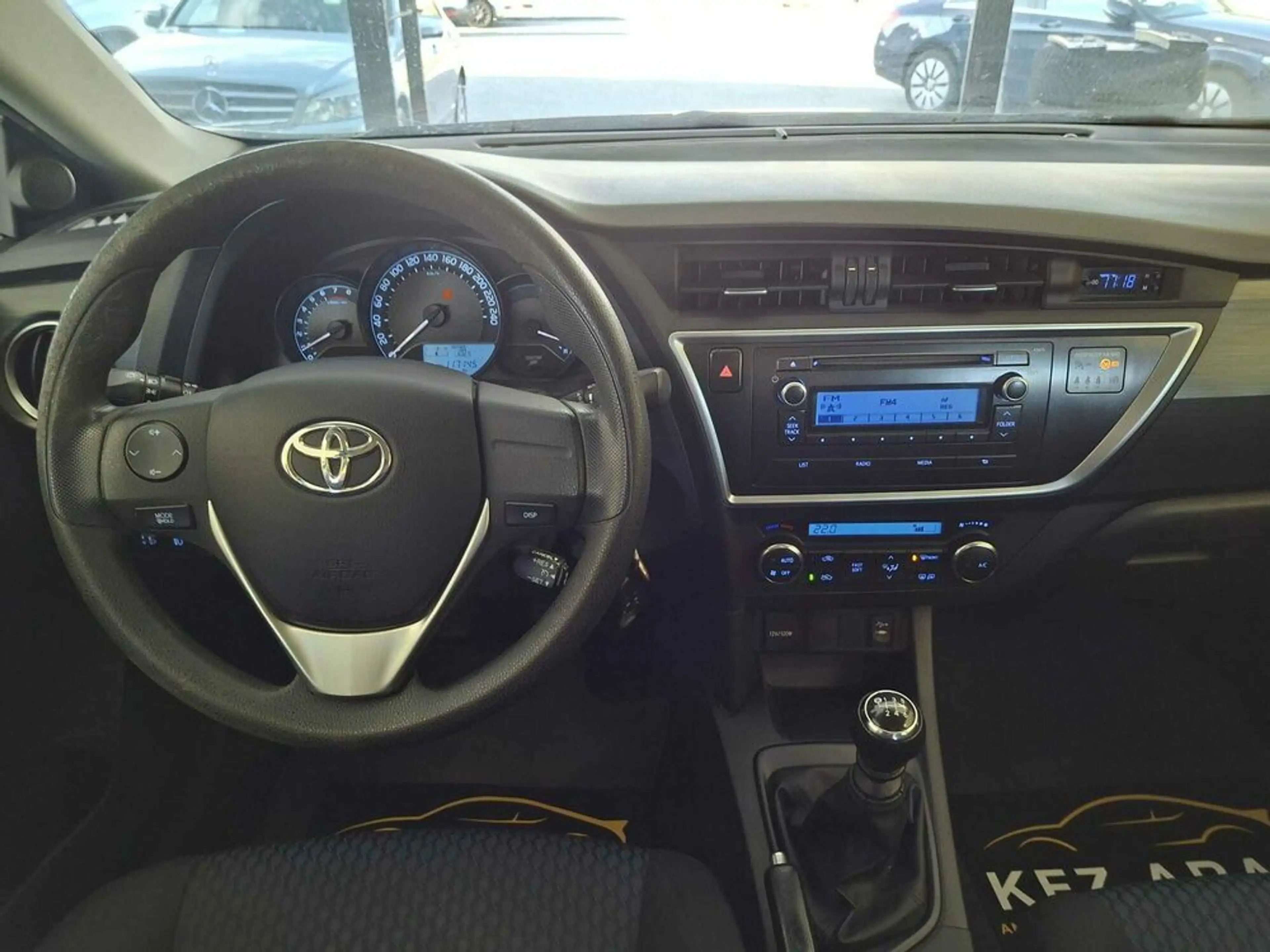 Toyota Auris Active GUTER ZUSTAND,  TEMPOMAT, KLIMA — photo 15