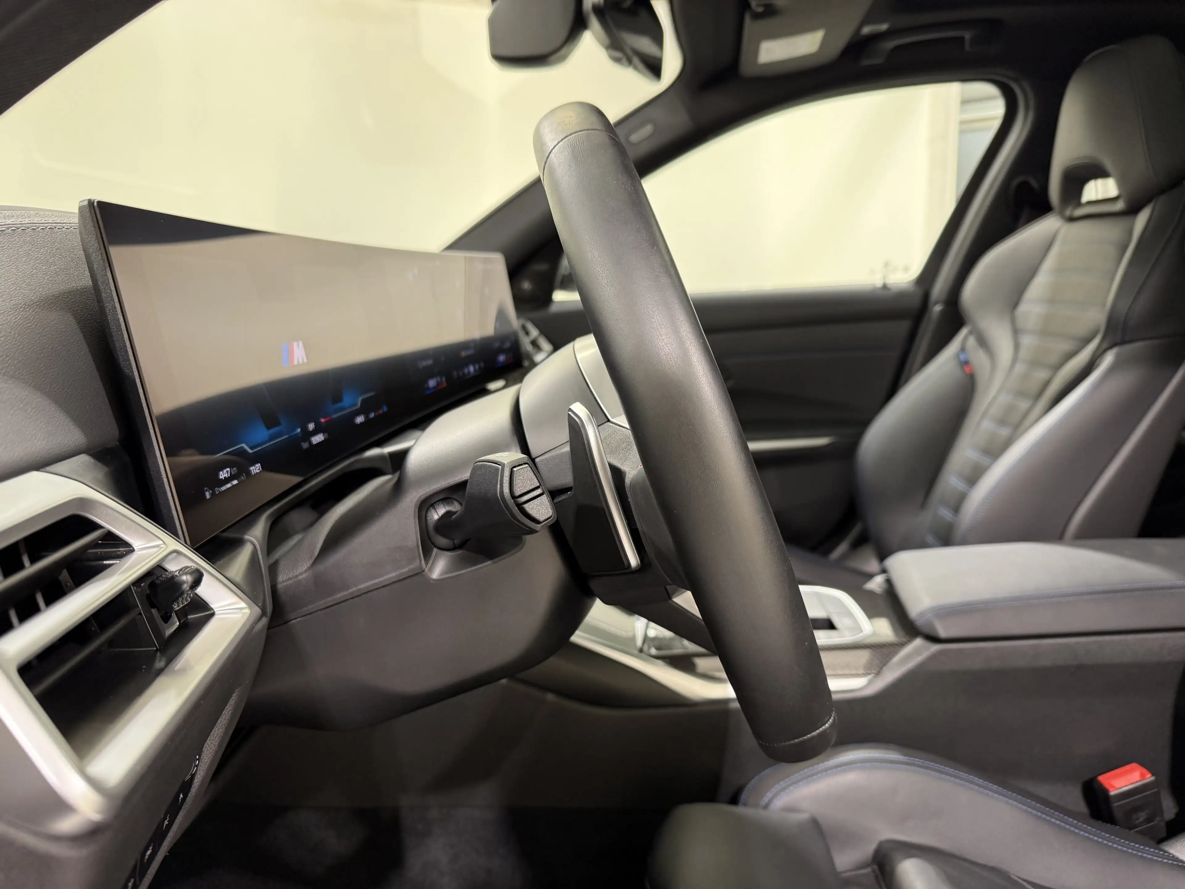 BMW 340 M340i xDrive Limousine Pro AHK M-Sitze ACC 360 — photo 14
