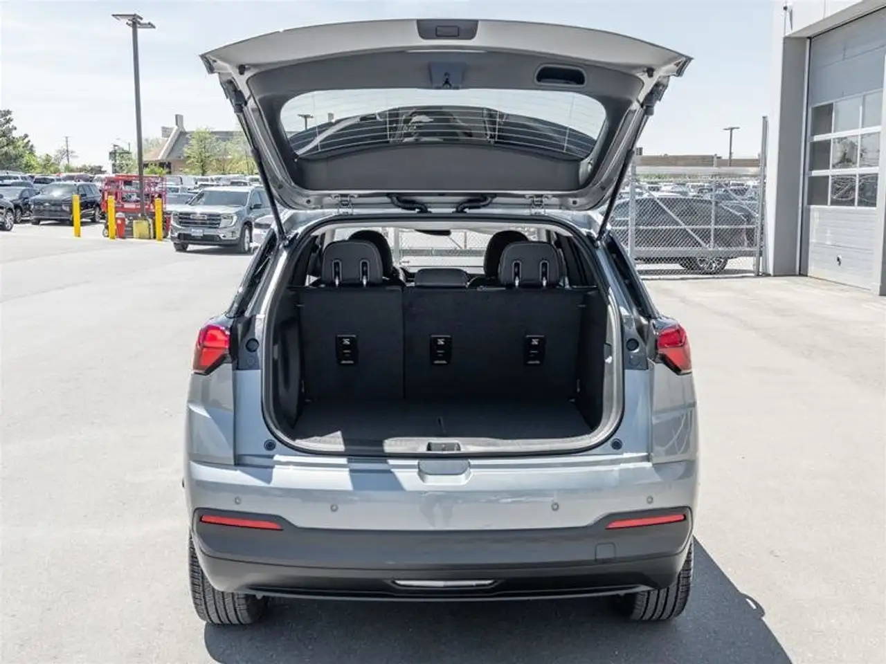 Chevrolet Bolt снимка Chevrolet Bolt