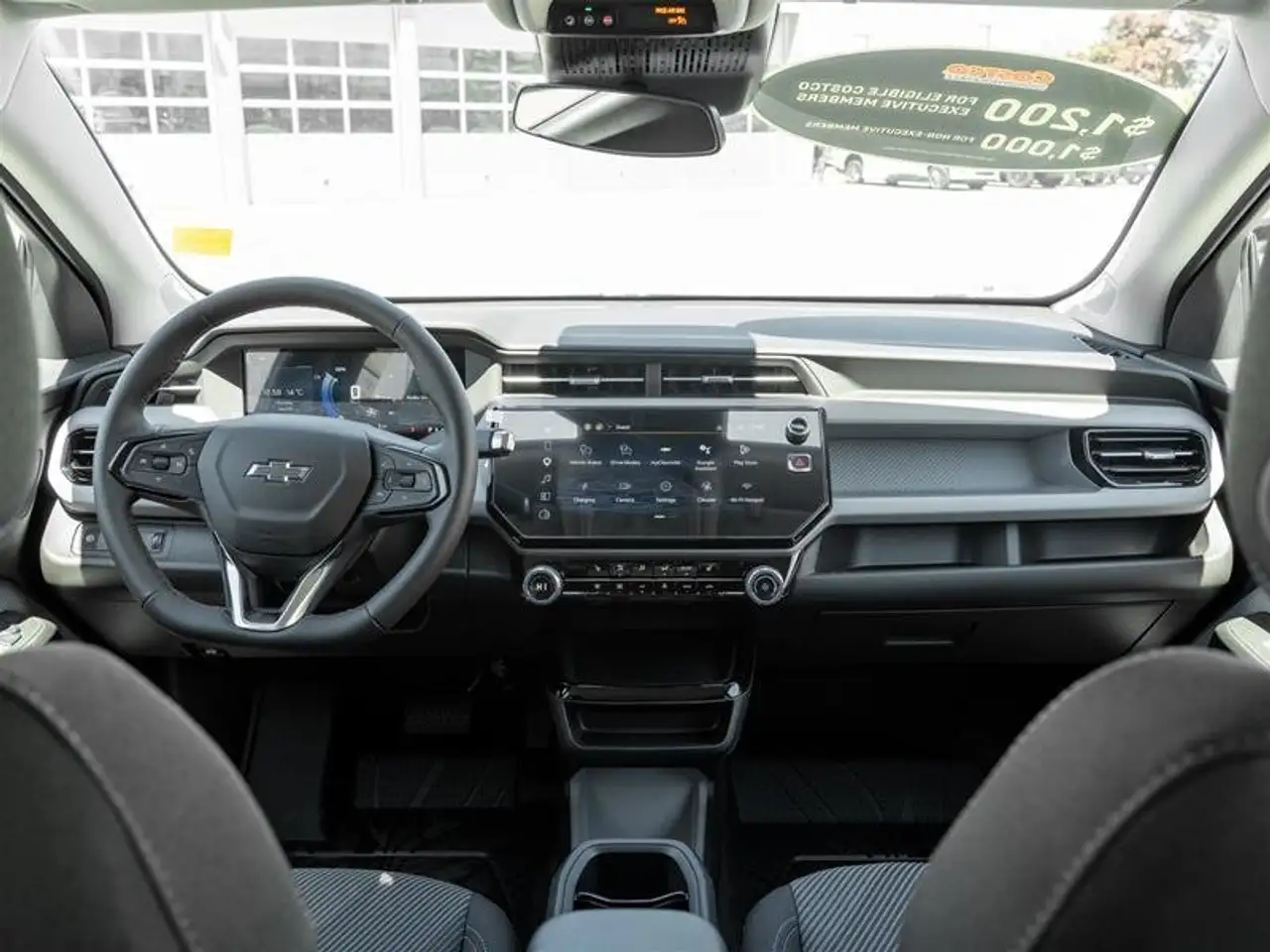 Chevrolet Bolt снимка Chevrolet Bolt