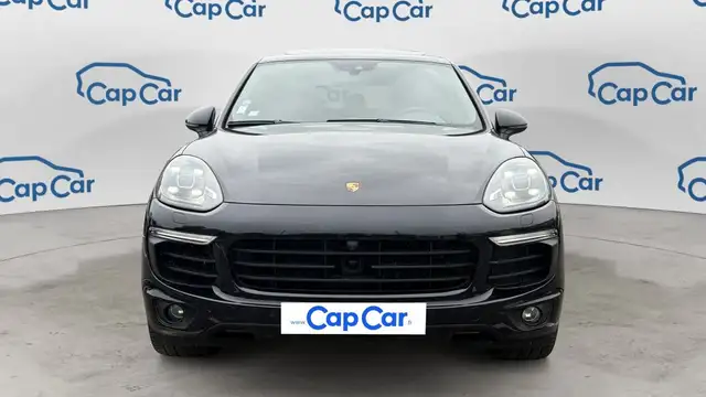 Porsche Cayenne view 5