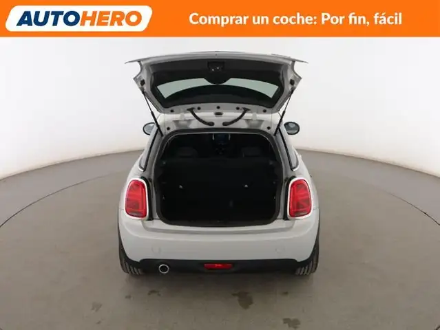 Mini Hatch view 17