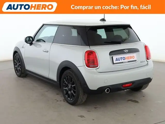 Mini Hatch view 4