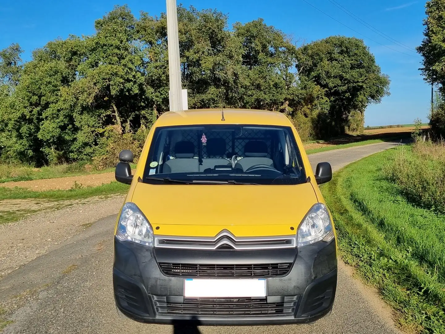 Citroen Berlingo XL 1.6 BLUEHDI 100 L2 ETG6 S\u0026S BUSINESS Jaune - 2