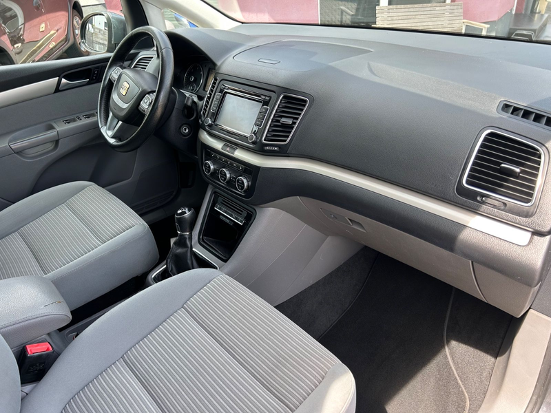 SEAT Alhambra 2.0 TDI Style Viva ( TURBOSCHADEN ) — photo 9