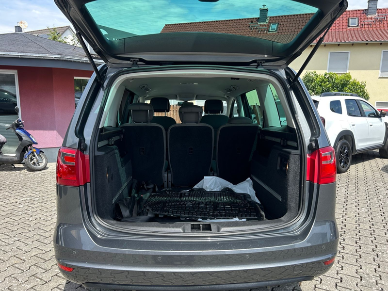 SEAT Alhambra 2.0 TDI Style Viva ( TURBOSCHADEN ) — photo 12