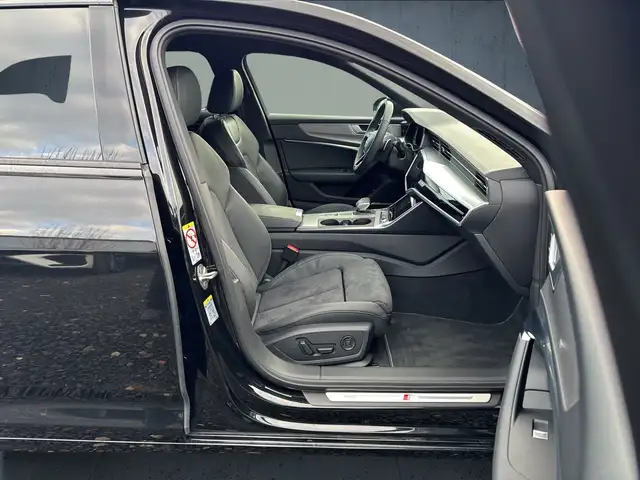 Audi S6 view 15