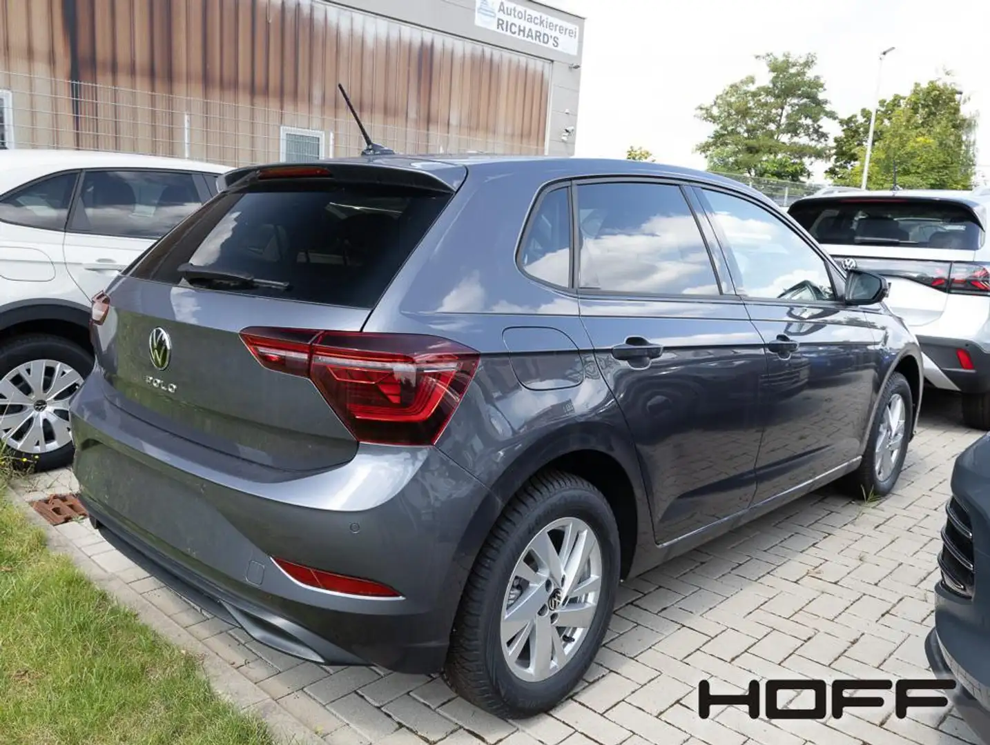 Volkswagen Polo 1.0 TSI DSG Style Navi Kamera Allwetter Gris - 2