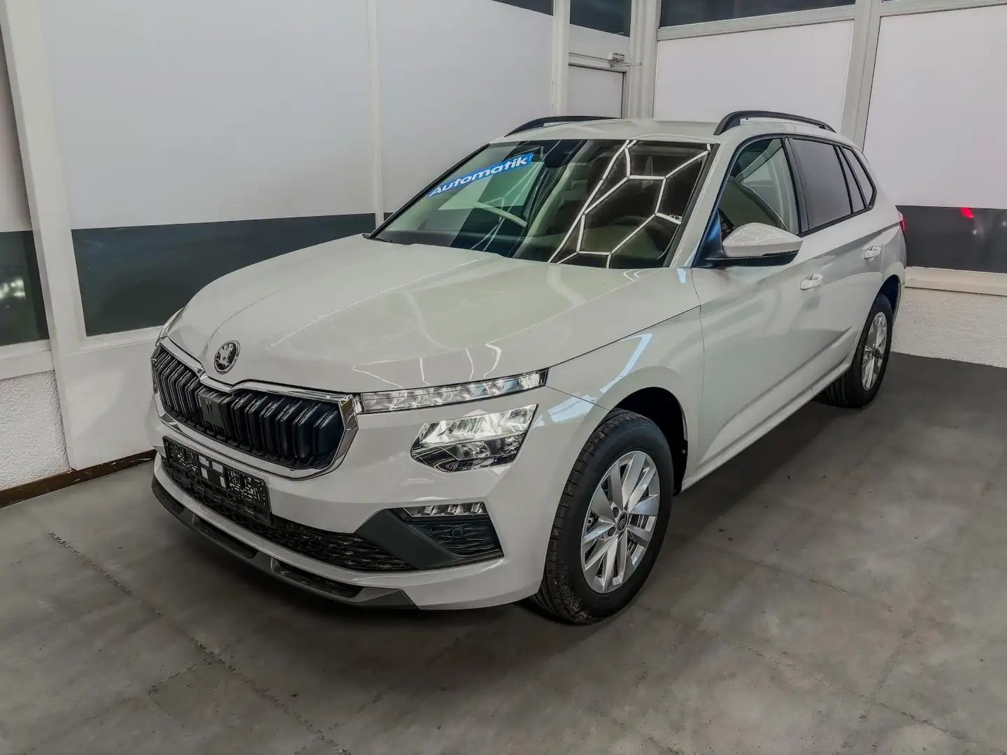 Skoda Kamiq SELECTION DSG KESSY RFK LED NSW KLIMAAUTOMATIK ... Weiß - 1