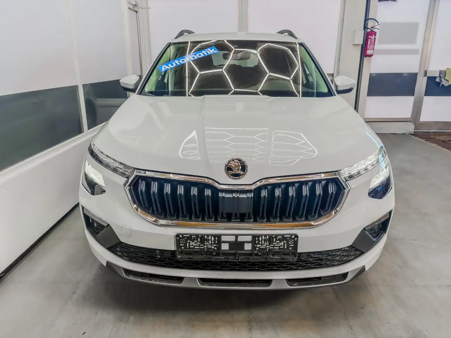 Skoda Kamiq SELECTION DSG KESSY RFK LED NSW KLIMAAUTOMATIK ... Weiß - 2