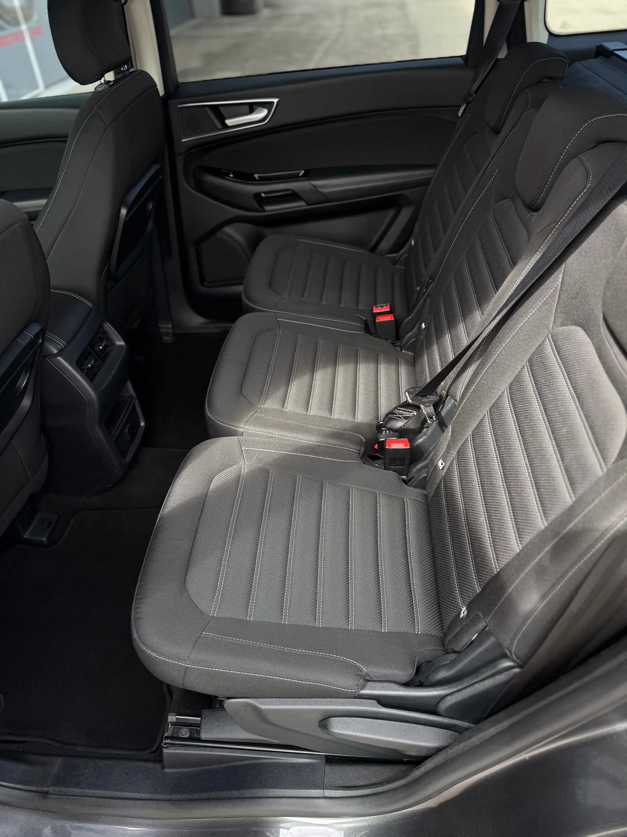 Ford Galaxy Galaxy 2,0 EcoBlue SCR Titanium Aut. 7-SITZER — photo 11