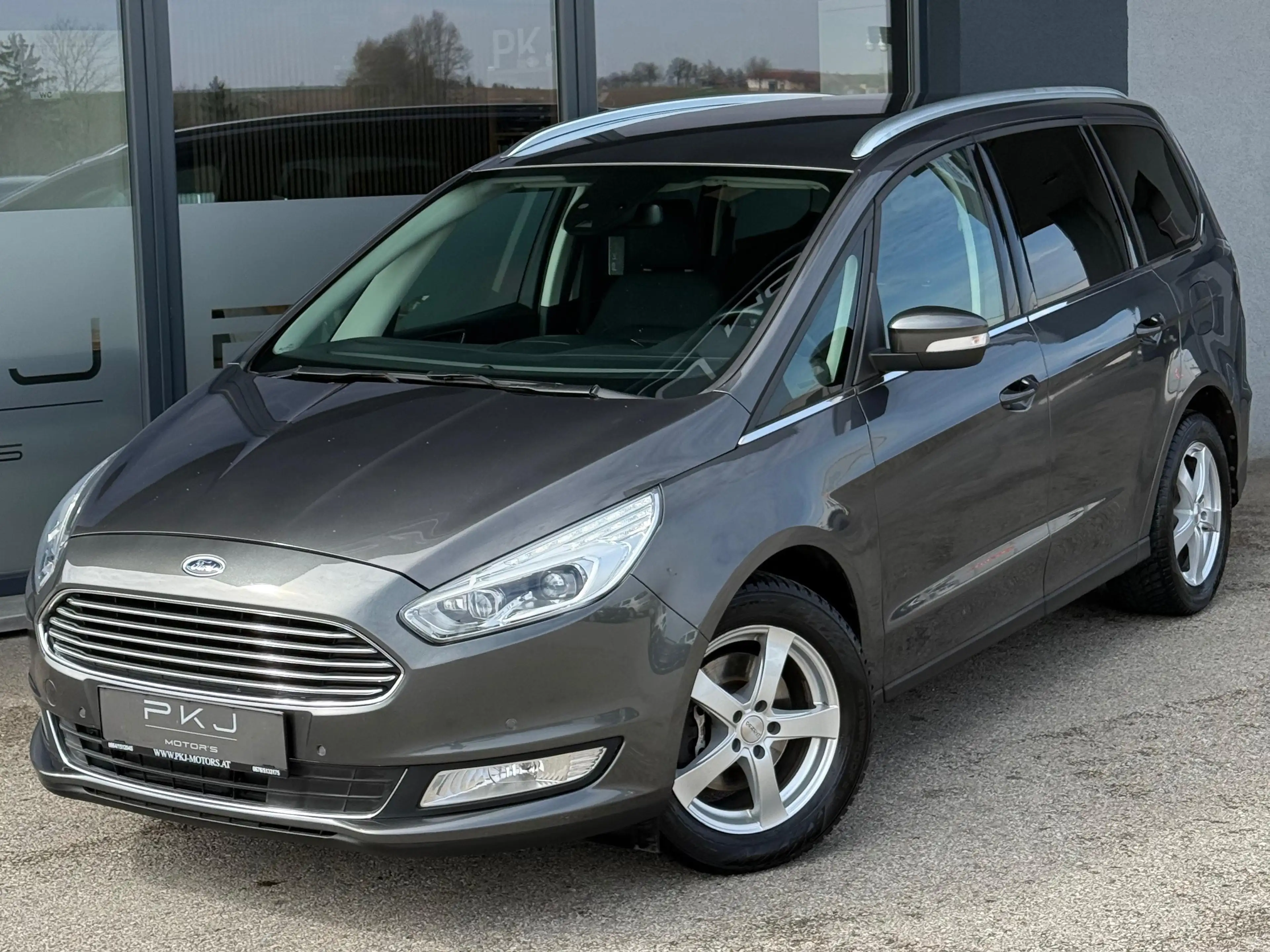 Ford Galaxy Galaxy 2,0 EcoBlue SCR Titanium Aut. 7-SITZER