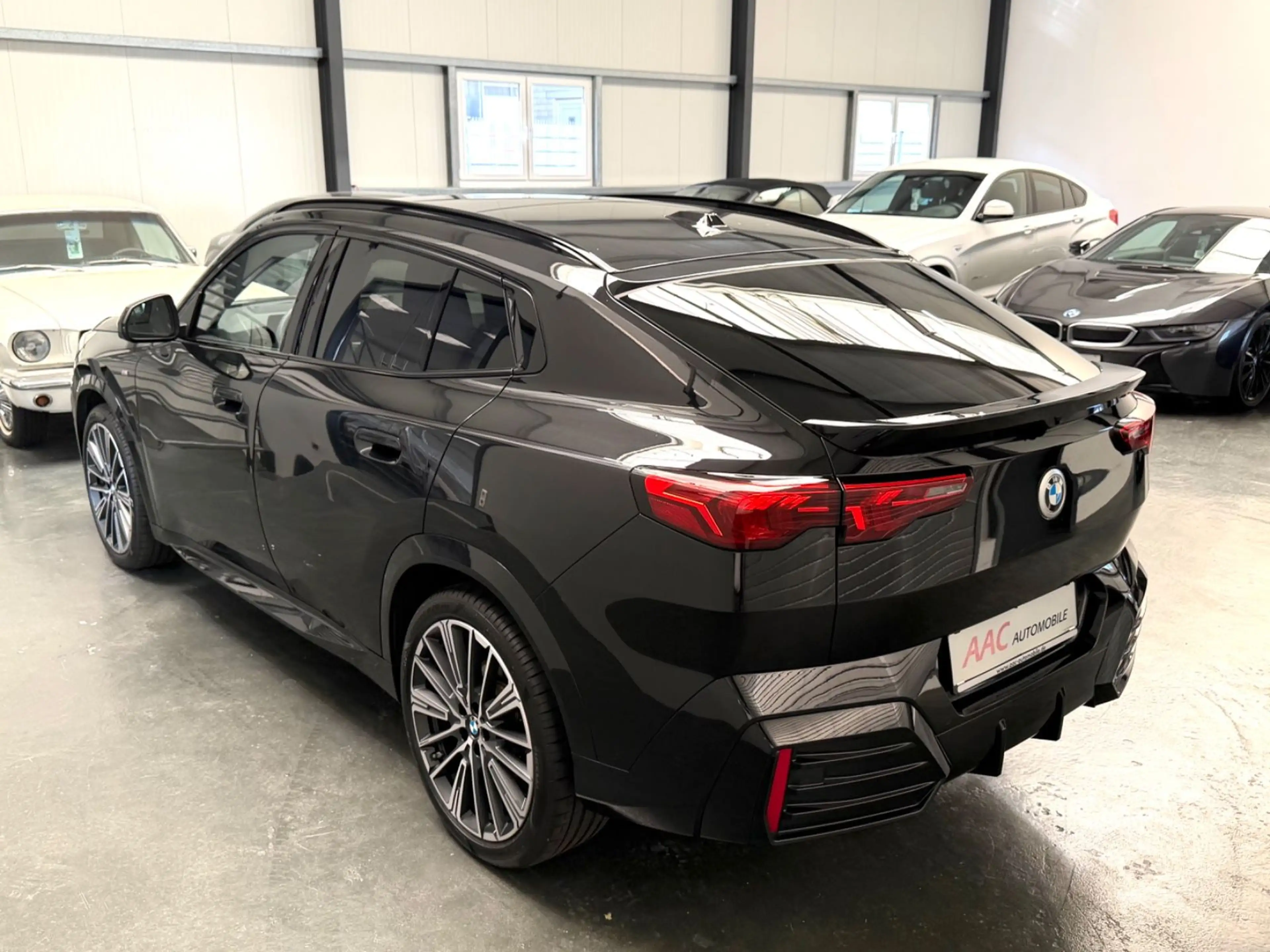 BMW X2 20 d xDrive M Sport Navi/HUD/Panorama/360 Cam — photo 10