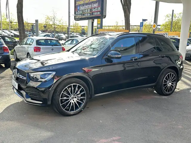 Mercedes-Benz GLC 400 d 4Matic AMG/Pano/ Massage/AHK/ Burmester