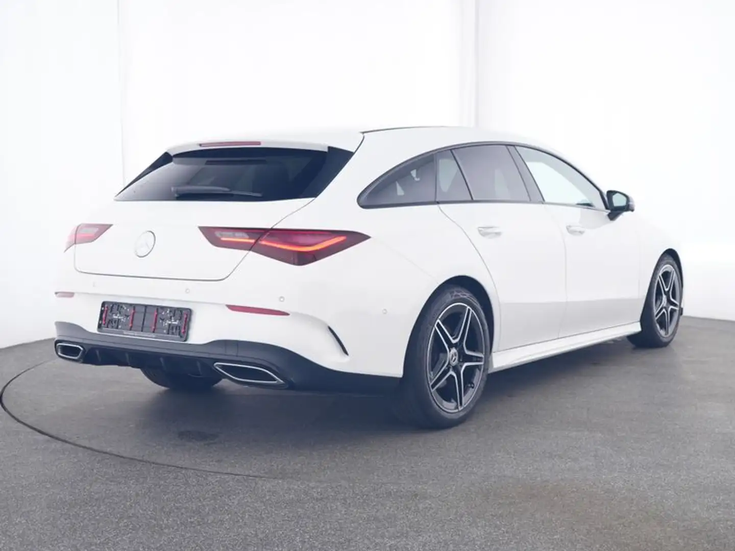 Mercedes-Benz CLA 200 SB *Edition AMG*Panorama*Multibeam*Navi* Bianco - 2