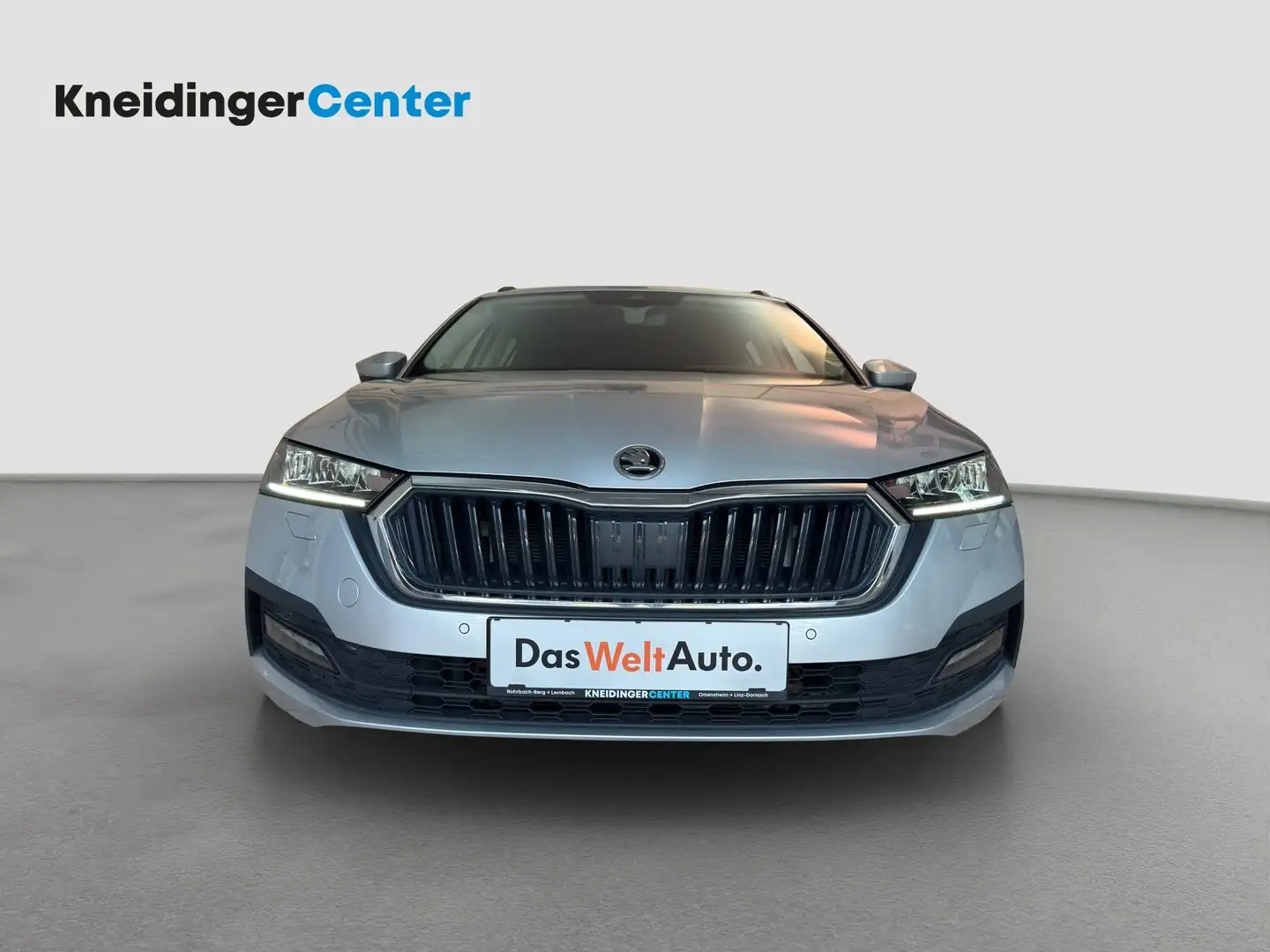 Skoda Octavia Style iV DSG Silber - 2