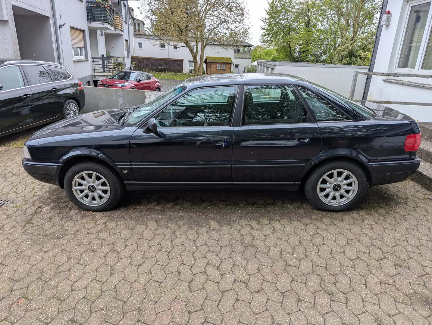 Audi 80 B 4 2,0 Automatik Comfort Tüv!Oldtimer!noch gut Blau - 1