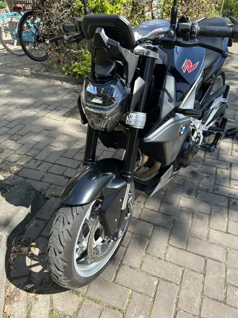 BMW F 900 R Zwart - 2