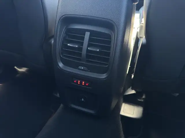 Ford Kuga view 15