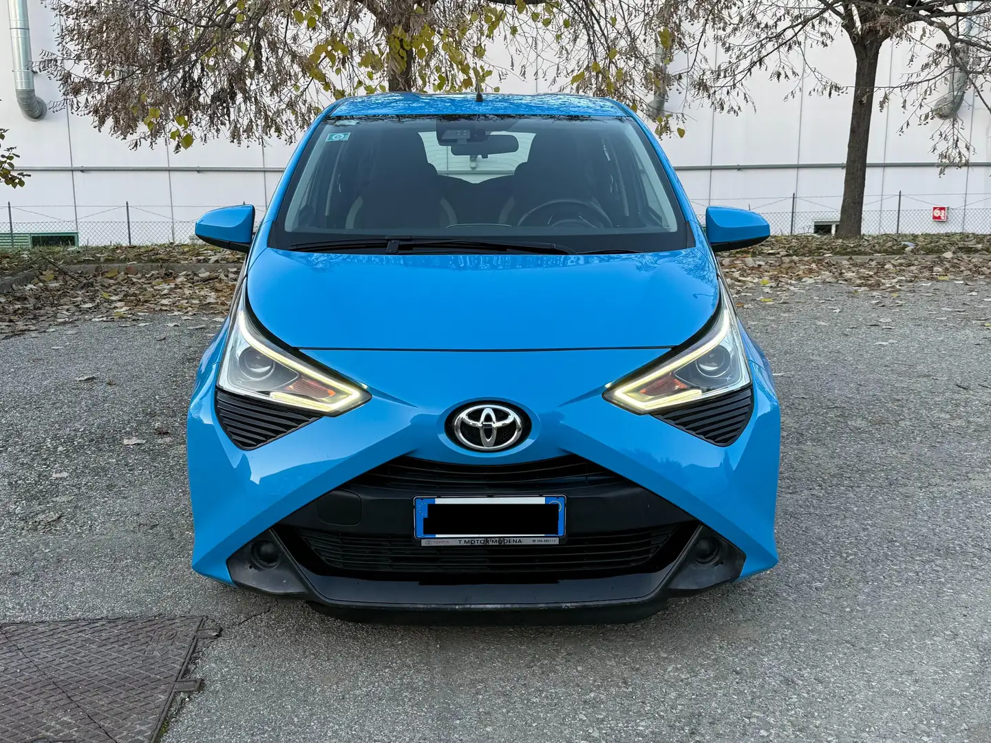 Toyota Aygo X Aygo 5p 1.0 x-business 72cv Blu/Azzurro - 2